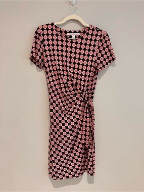 Diane Von Furstenberg Black and Pink Printed Wrap-Style Dress